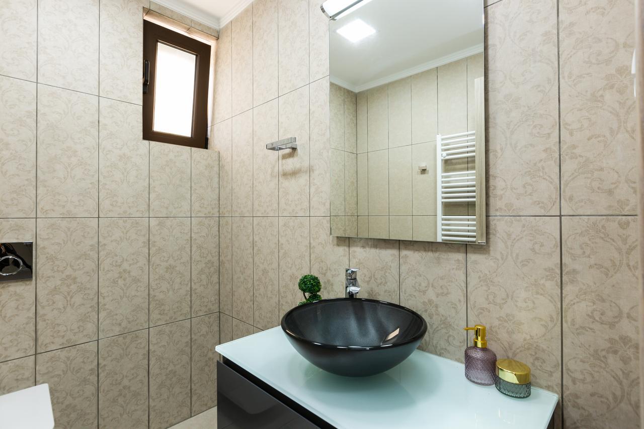 Eudora Luxury Stone Villa Almirída Luaran gambar