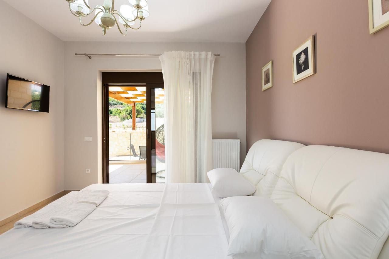 Eudora Luxury Stone Villa Almirída Luaran gambar