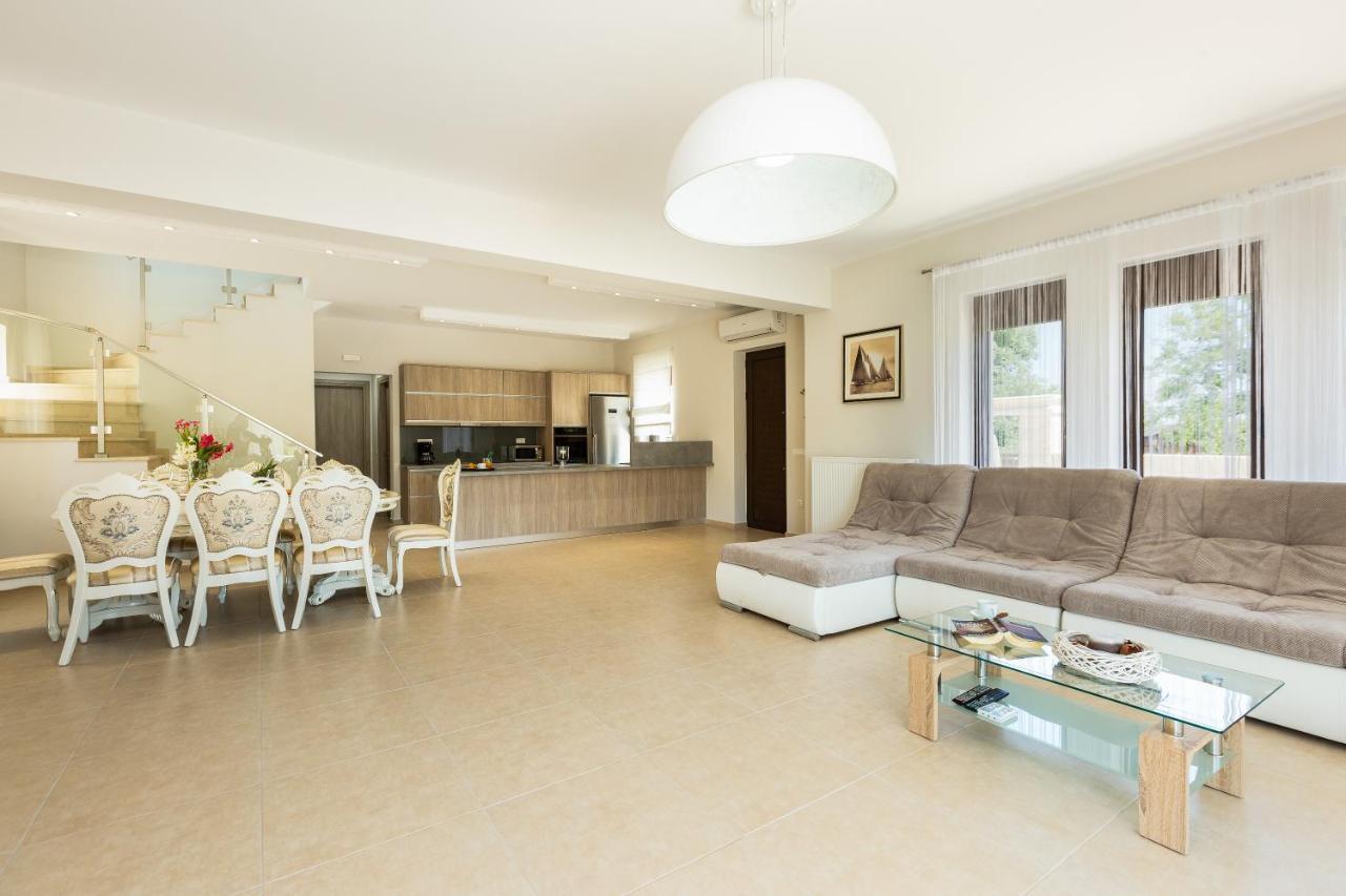 Eudora Luxury Stone Villa Almirída Luaran gambar
