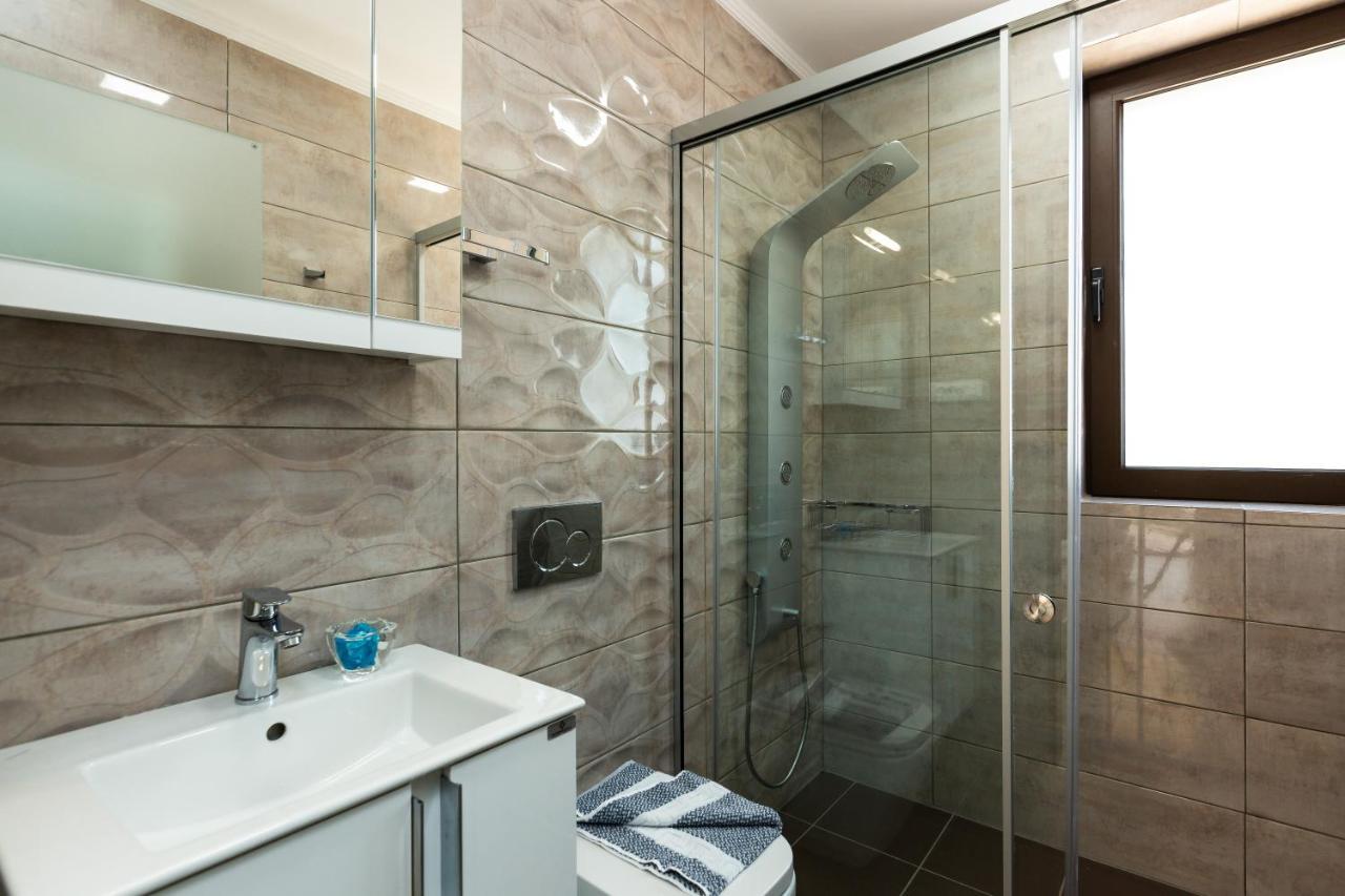 Eudora Luxury Stone Villa Almirída Luaran gambar